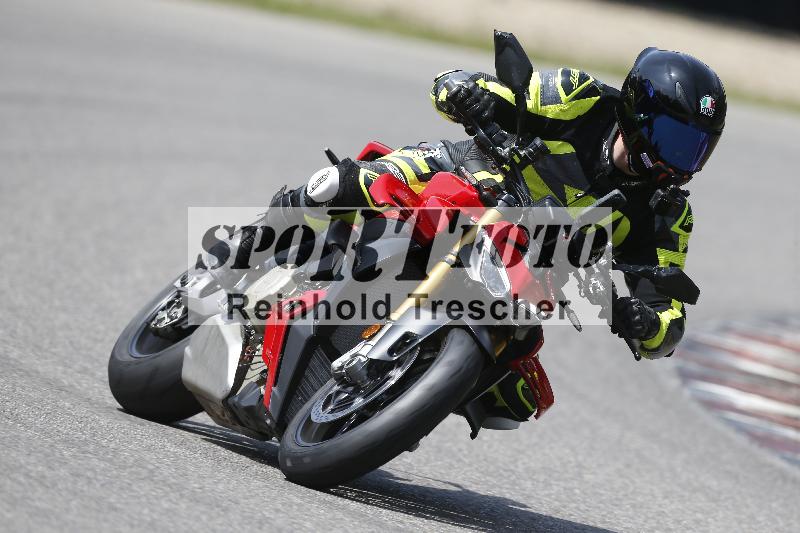 /27 12.06.2025 Ducati Schweiz Trackday Warmup  ADR/blau-bleu/ohne